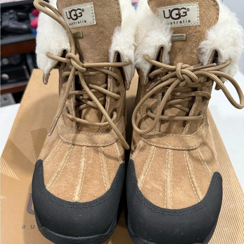 UGG Australia M Hilgard Winter Boots Men Size 9 New